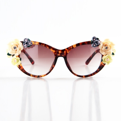 Women's Charming Plastic Baroque Style Flower Decoration Uv Sunglasses YOYOTSHOP.com