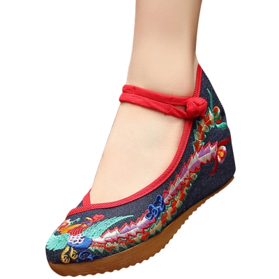 Women's Embroidery Platform Wedge Heels Old Beijing Shoes lonhooker.com