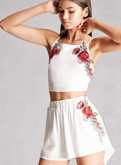 Women's Fashion Floral Embroidery Spaghetti Strap Crop Top and Shorts Set