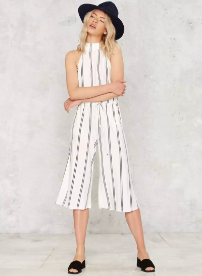 Stripe Halter Backless Wide Leg Cropped Jumpsuit zecalaba.com