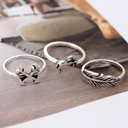 Fashion 12 Pieces Leaf Feather Round Finger Rings Multiple Sets Of Rings