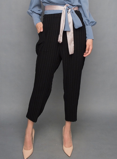 Fashion Casual Loose Solid Women Pleated Pants With Elastic Waist YOYOTSHOP.com